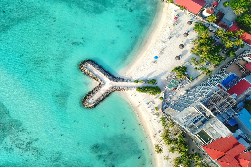 Strand og hotel i Maafushi