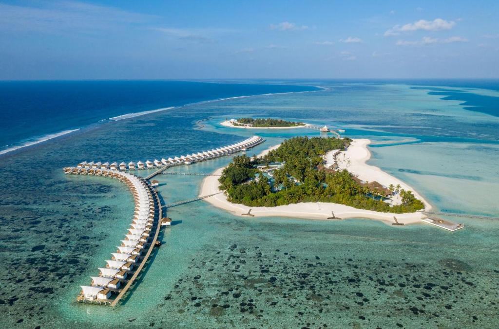 Cinnamon Hakuraa Huraa Maldives earns TripAdvisor Travelers’ Choice Award