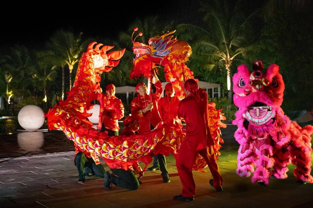 Kuda Villingili Maldives Rings in Lunar New Year with Spectacular ...