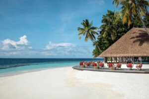 Das Dhawa Ihuru Resort bietet Ihnen eine Unterkunft in Dhawa Ihuru.