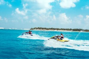 Jetski at Cinnamon Hakuraa Huraa