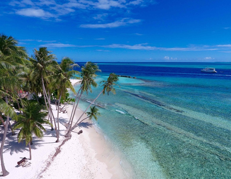 Thulusdhoo island