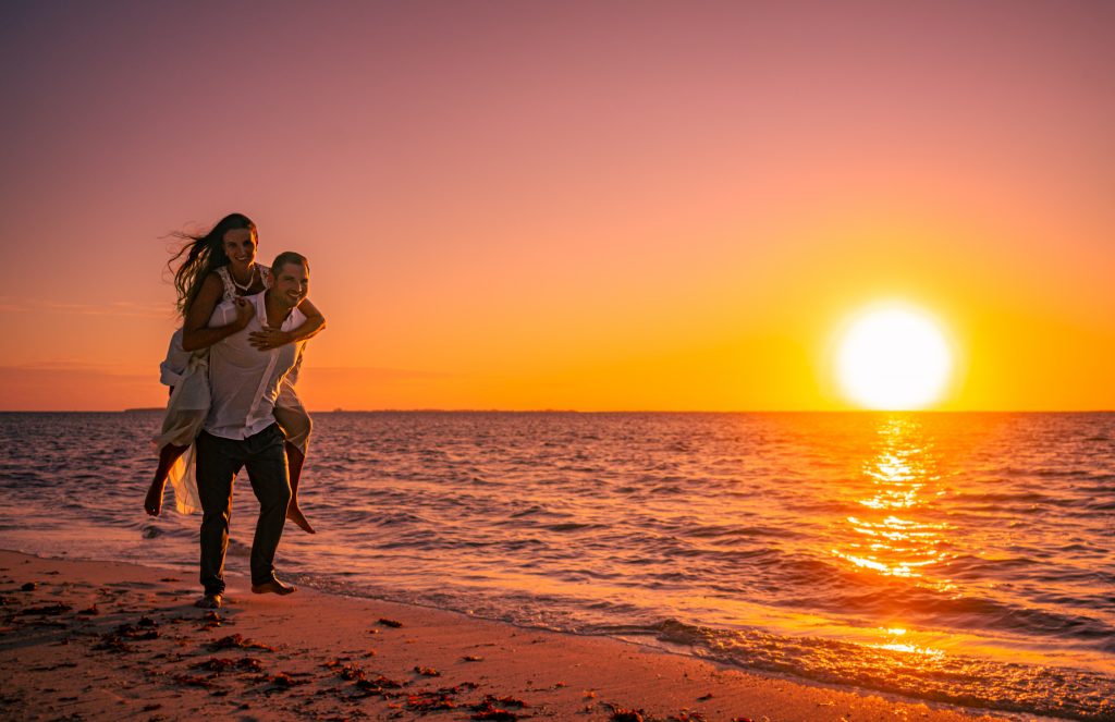 Comemore o Dia dos Namorados no Canareef Resort Maldives